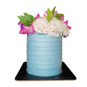 Sky Blue Fresh Flower Cake